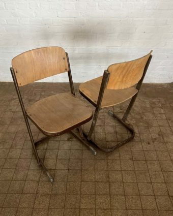Chaise d'école vintage top