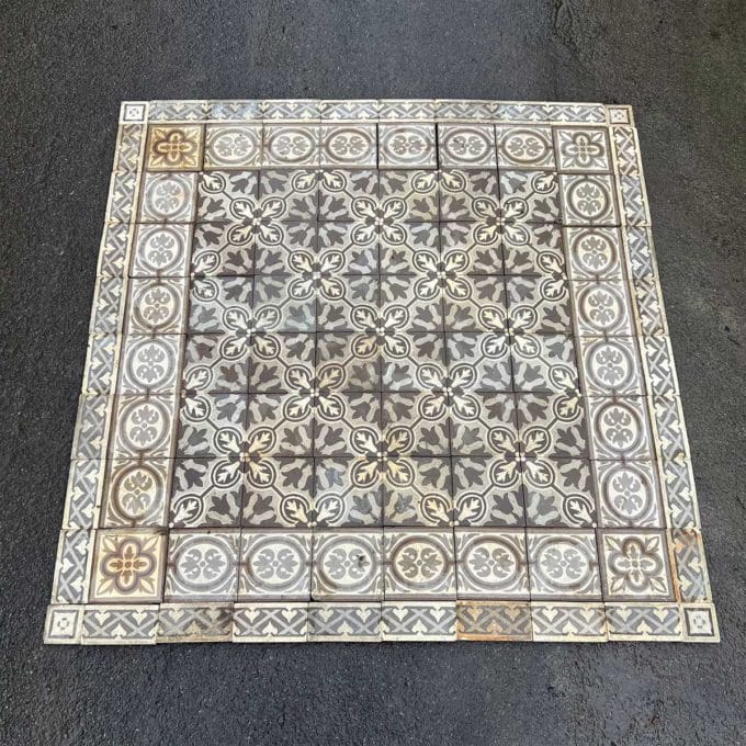 Batch of 500 m² cement tiles