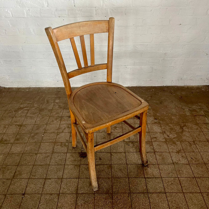 Set of 28 chairs