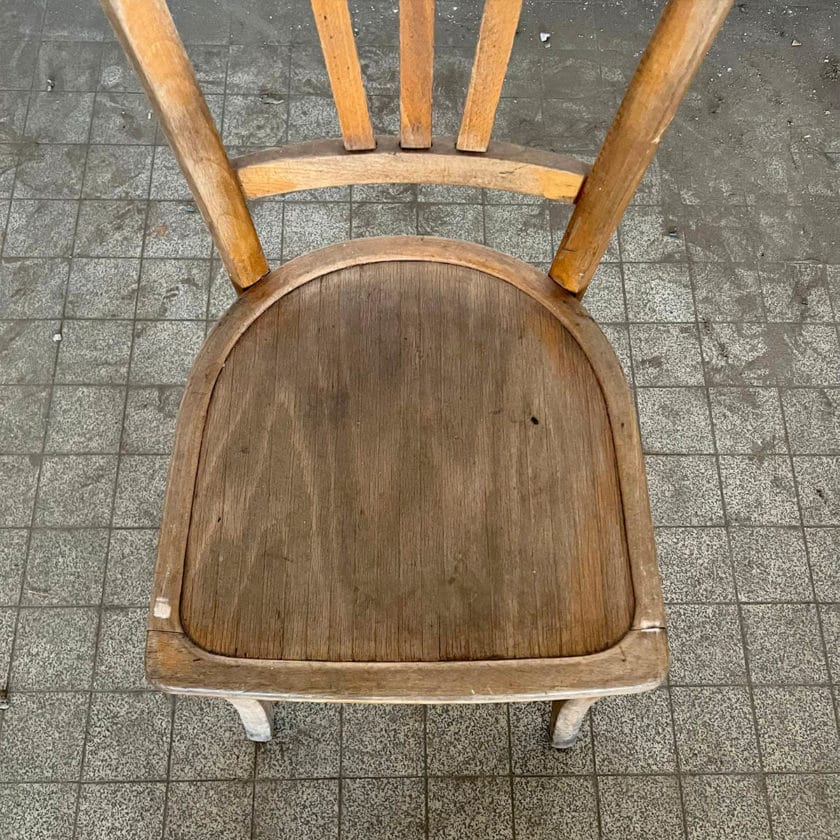 Set of 28 chairs