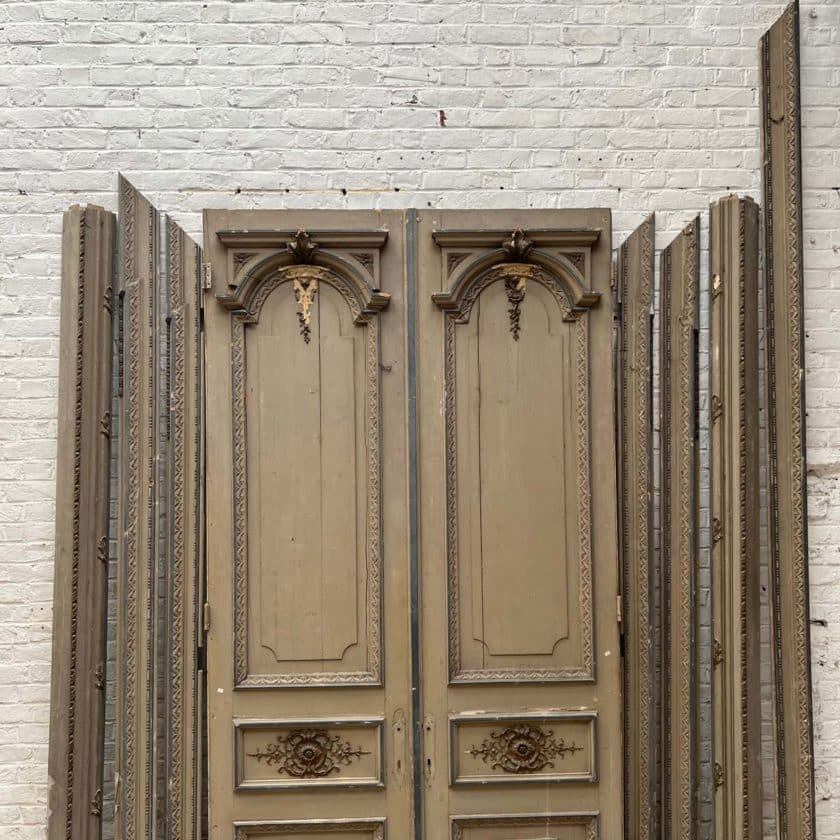 Double door with transom and top 1 frame