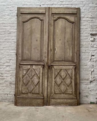 Double porte style Louis XV front