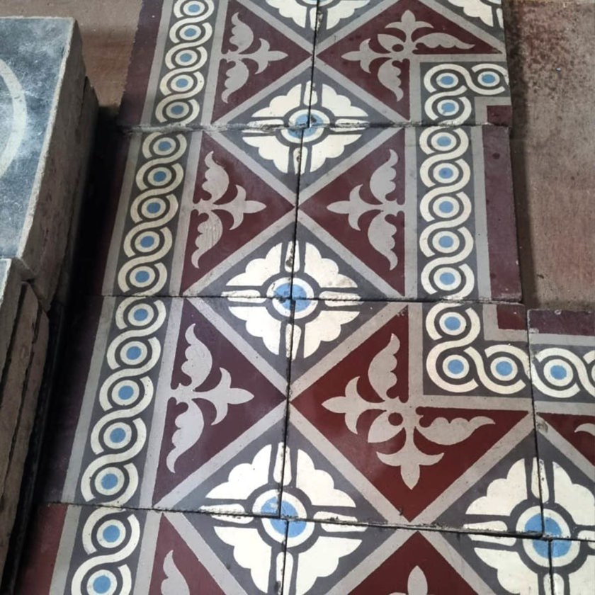 Cement tile border 15x15cm, 8m top