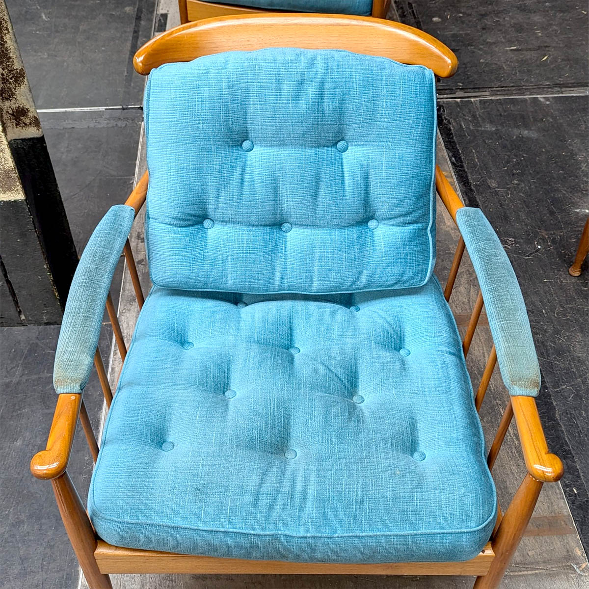 WhatsApp-Image-2024-09-04-at-104447 | Matériaux Authentiques salon scandinave bleu