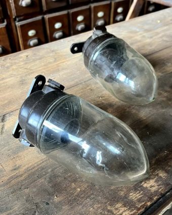 Paire de lampe industrielle