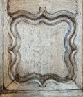 Armoire d'angle décapée en chêne d'esprit Louis XV details