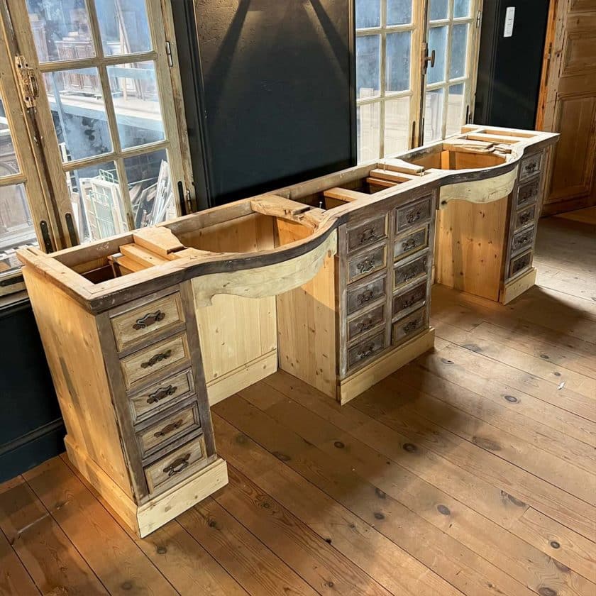 Barber cabinet top