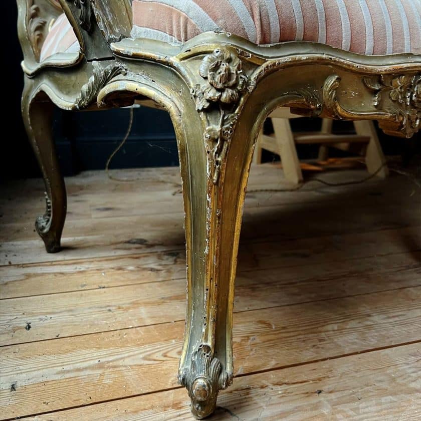 Old Louis XV style bench feet