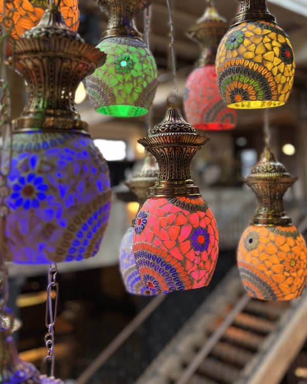 lustre multicouleur en pate de verre