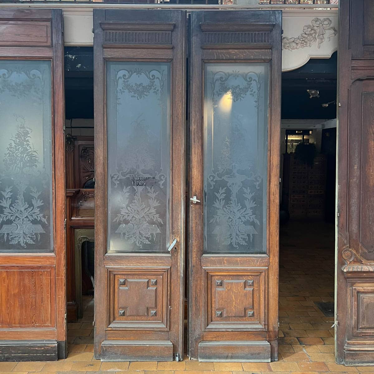 Paire de double portes avec verre gravé 155x300cm91 | Matériaux Authentiques Paire de double portes avec verre gravé 155x300cm