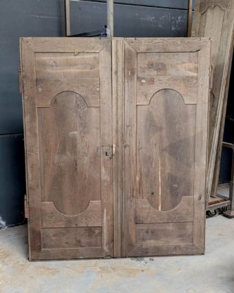 Double porte de placard en chêne XVIIIème 139x169cm