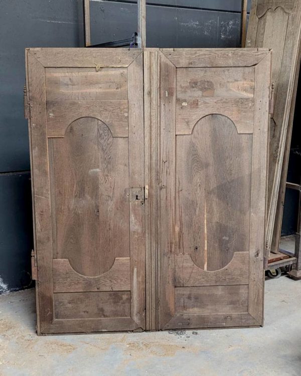 Double porte de placard en chêne XVIIIème 139x169cm