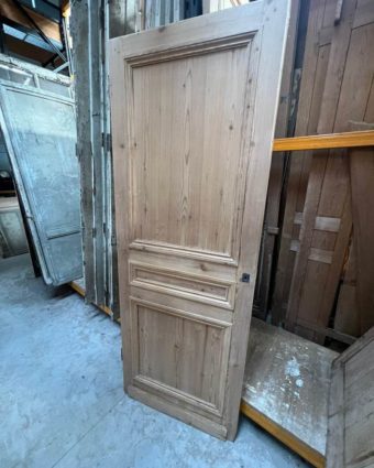 Porte de placard décapée style haussmannien 85x226cm