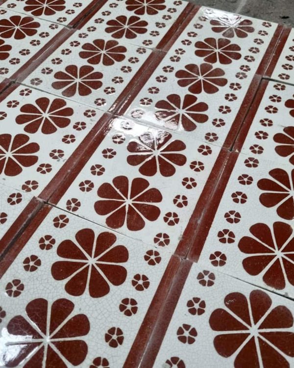 Earthenware tiles 0,3m² (0.3m²)