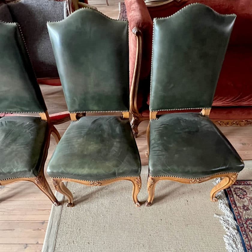 Set of Louis XV style chairs