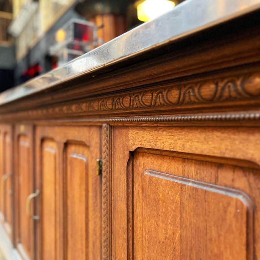 Oak bar counter with stainless steel top zoom side