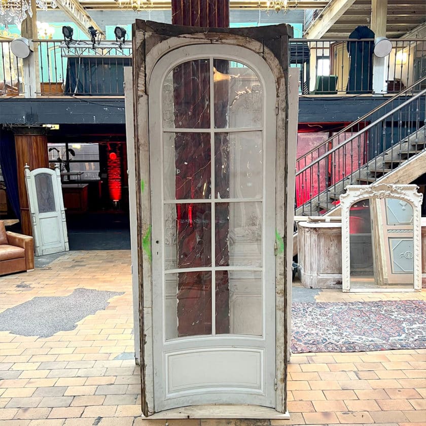 Pair of curved doors with oak frames