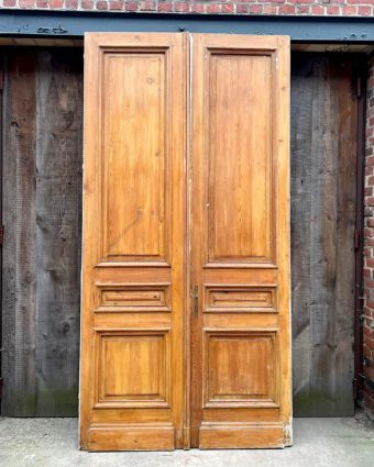 Double porte de style Louis XVI en chêne