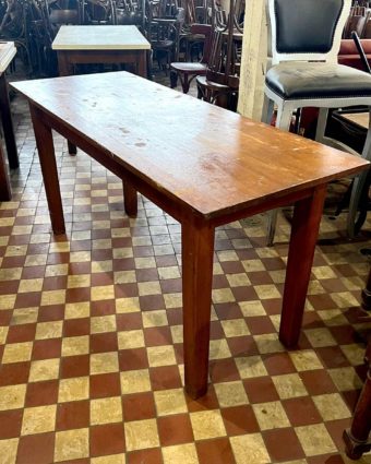 AMOS wood-top table with wooden base