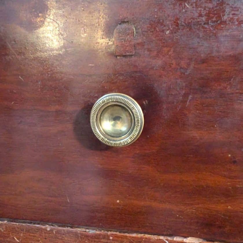 Desk with leather top details