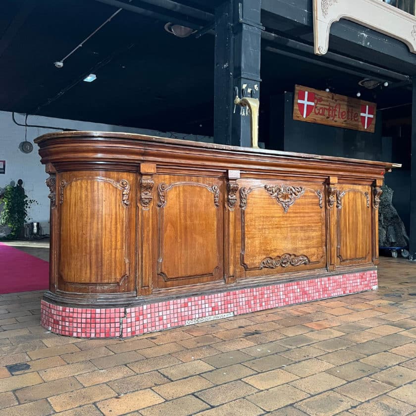 Louis XV-style bar counter, early 20th century