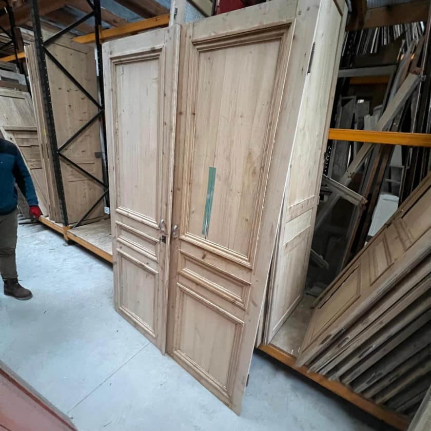 Pickled double cupboard door 146x228cm