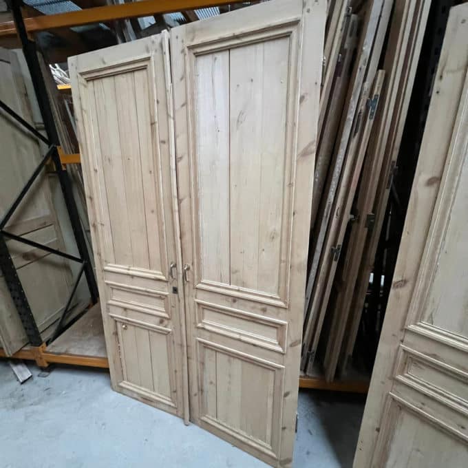 Pickled double cupboard door 146x243cm