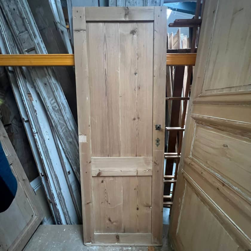 Stripped cupboard door 69x193cm