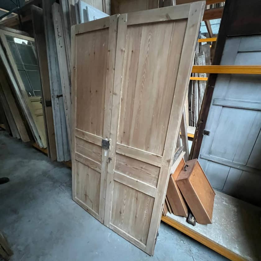 Pickled double cupboard door 126x214 cm