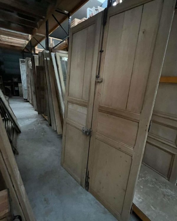 Double porte de placard décapée 151x256,5 cm