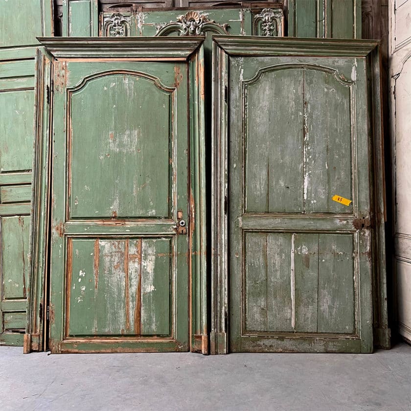 Boiserie chêne d'esprit Louis XV