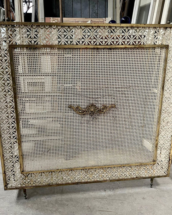 Batch of radiator frames
