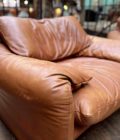 Paire de fauteuils Cassina