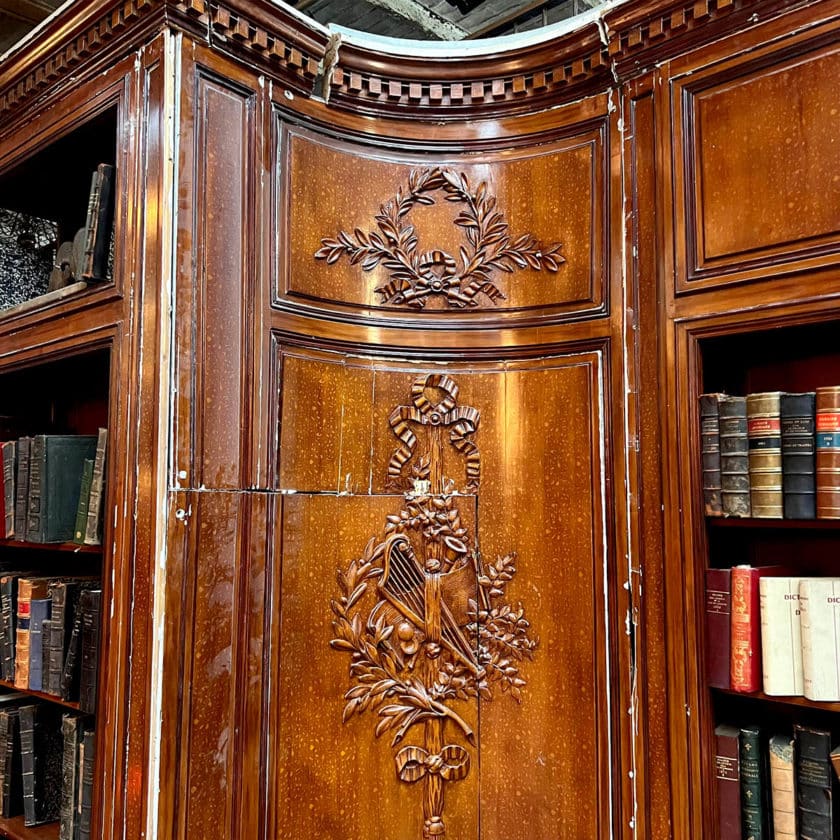 Boiserie de style Louis XVI 16m top zoom