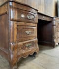 Bureau de style Louis XV en chêne