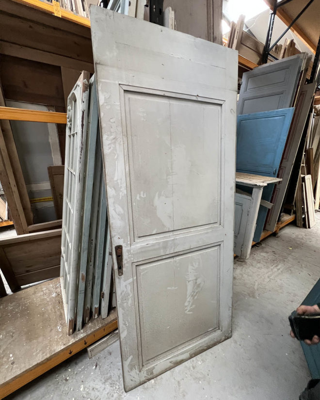 Antique door 96x228 cm
