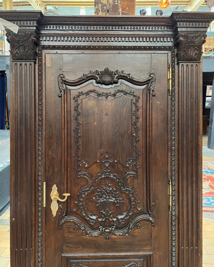 Louis XV style oak entrance door with frame, lock and key