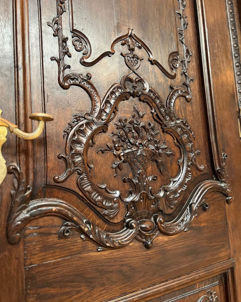 Louis XV style oak entrance door with frame, lock and key