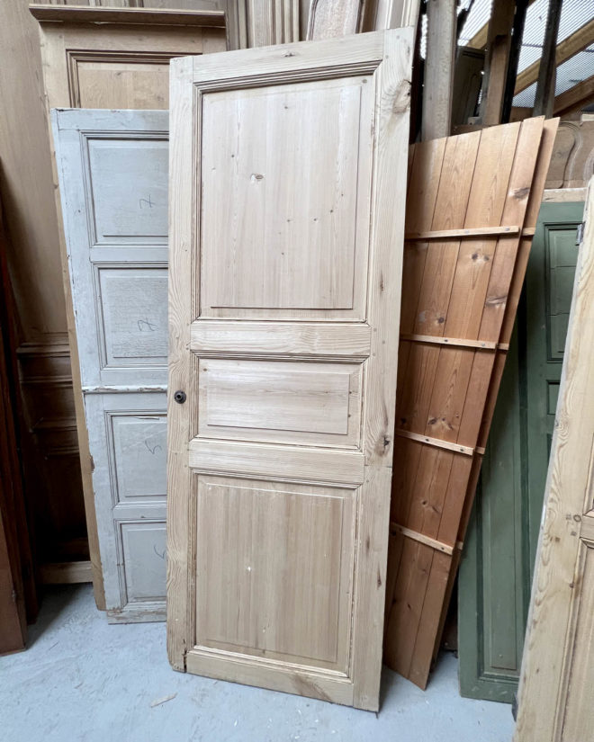 Porte décapée style haussmannien 82x228cm