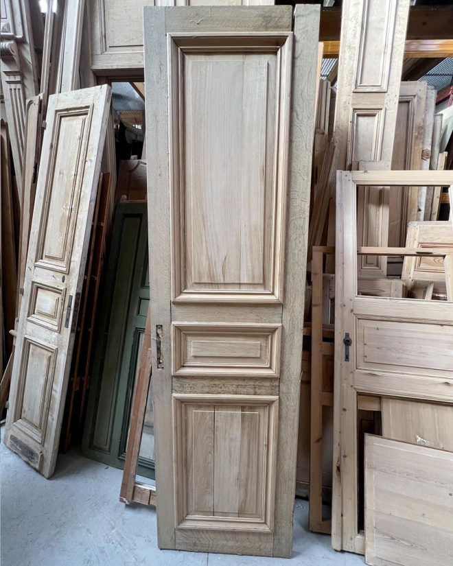 Porte décapée style haussmannien 69,5x248cm