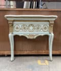 Console de style empire front