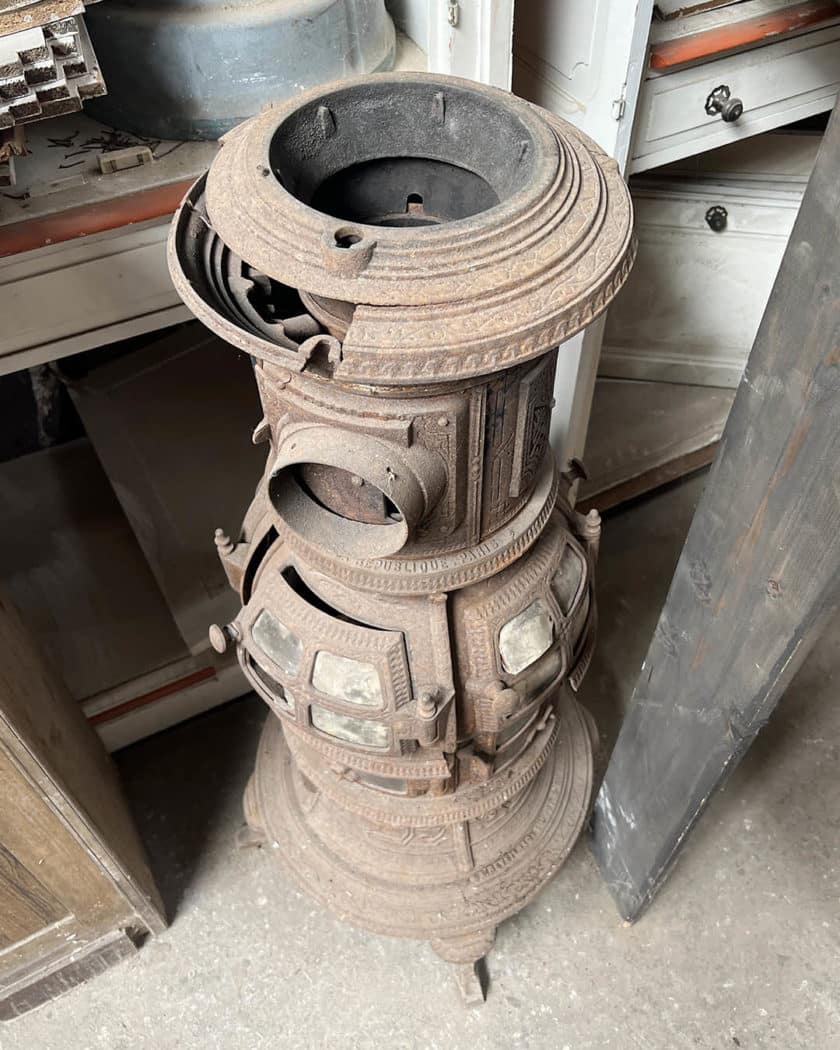 Top heating stove