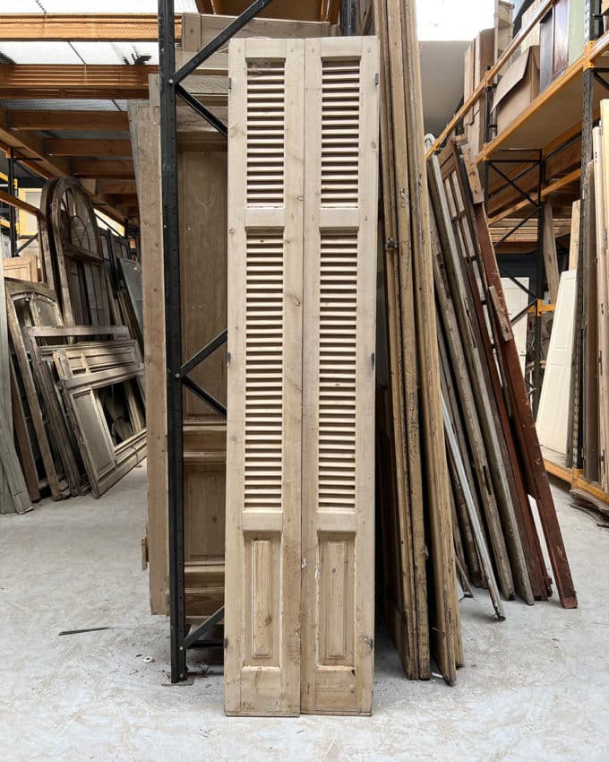 Pair of stripped shutters 60x271cm