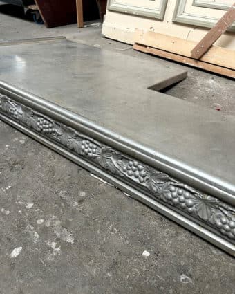 Pewter tray with vine garland 3m
