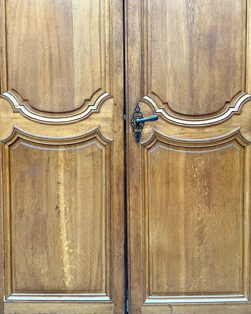 Boiserie Parisienne de style empire details