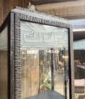 Vitrine en fer martelé