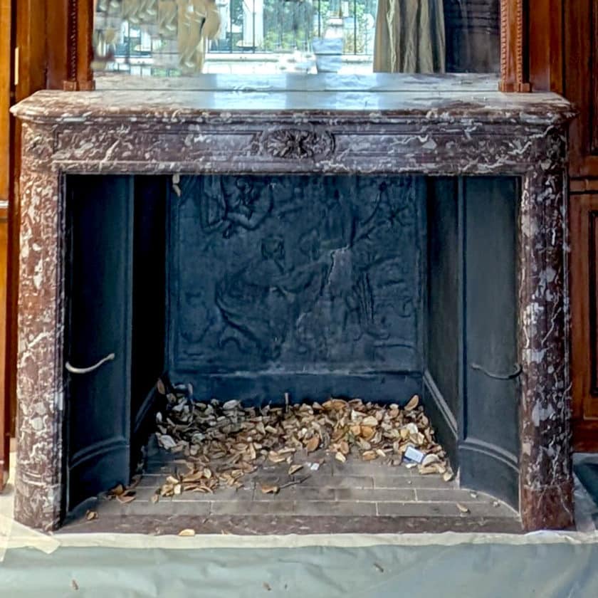Louis XVI style woodwork 16m linear path 1
