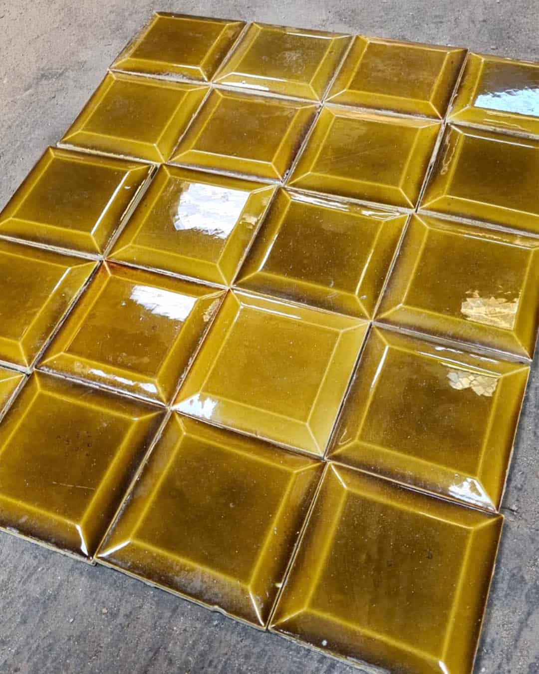 1.8m² Tiles