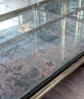 Grande vitrine en laiton down