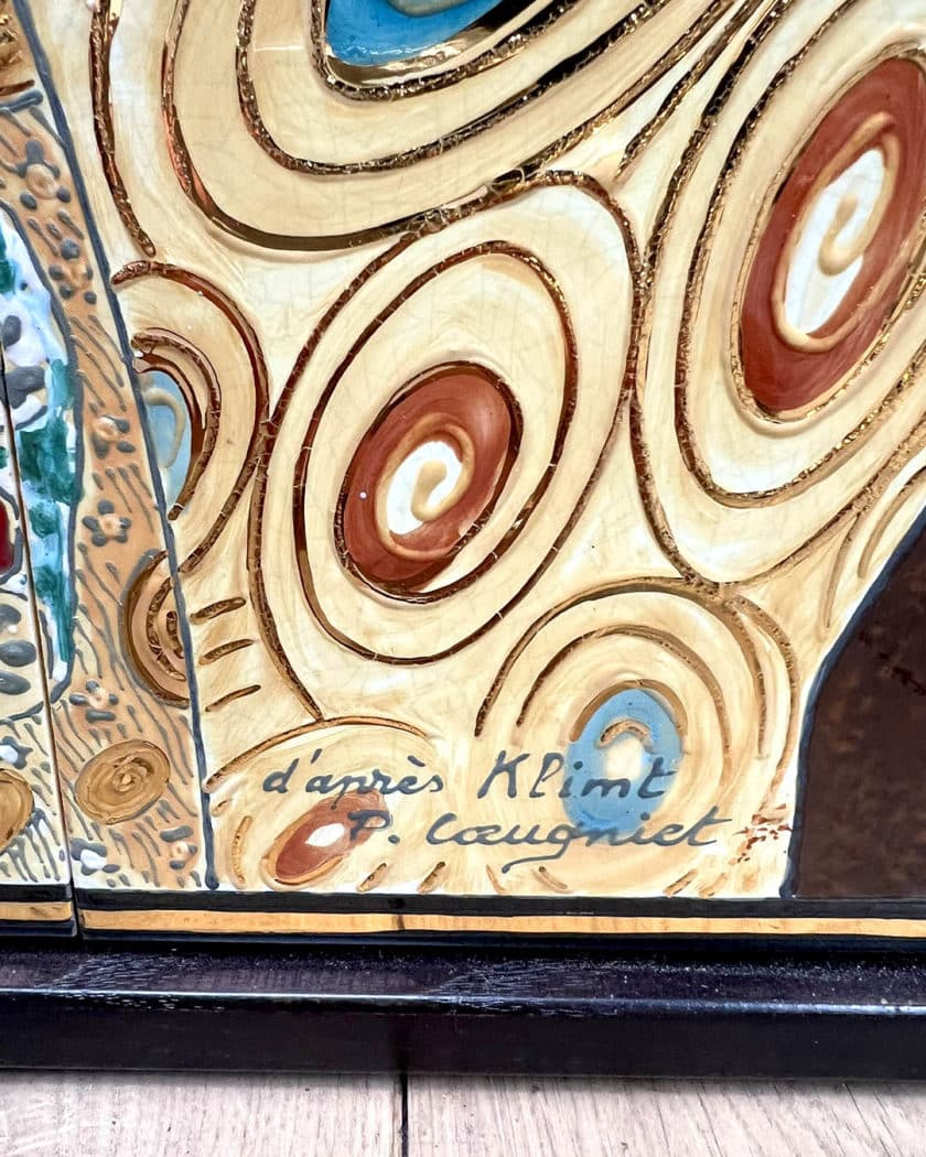 Peinture sur céramique d'après le baiser de Klimt zoom